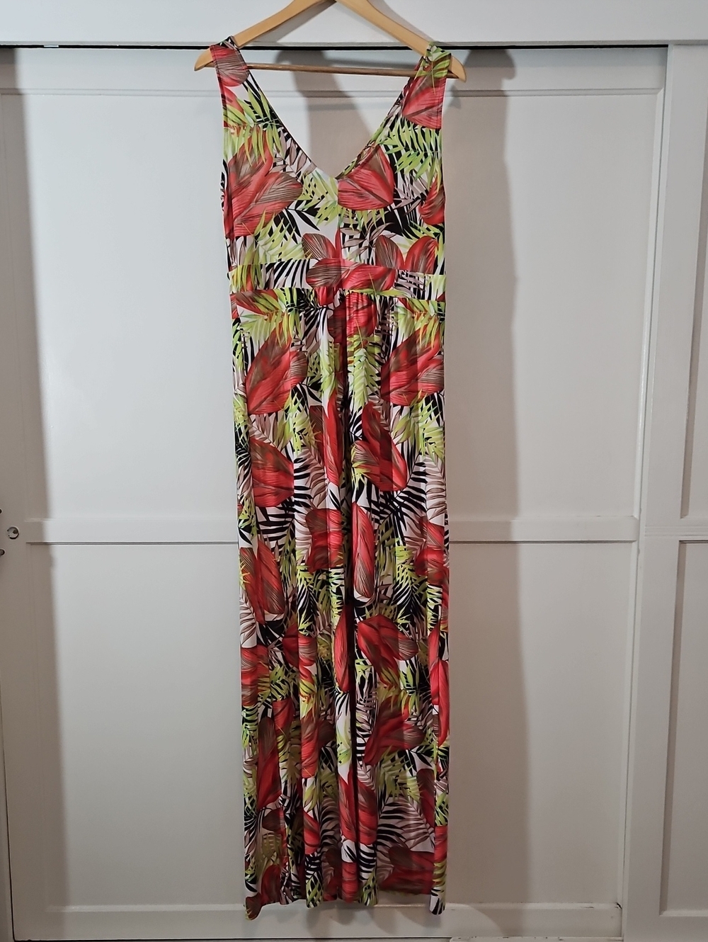 Tropical Floral Print Maxi Dress